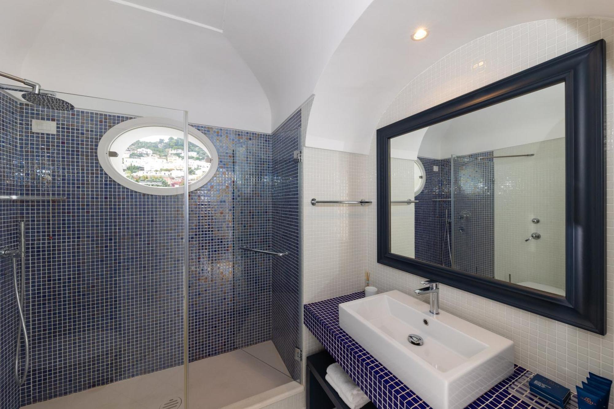 Double or Twin Room Partial Sea View